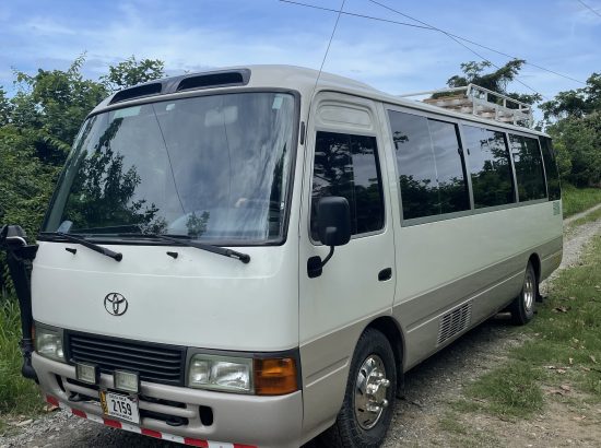 Van participants use in Costa Rica