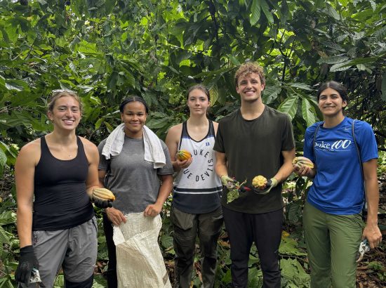 students helping farm